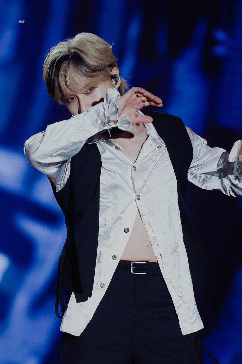 dof_tm's tweet photo. #태민 #TAEMIN #SHINee #テミン https://t.co/40WQ4UWaWe