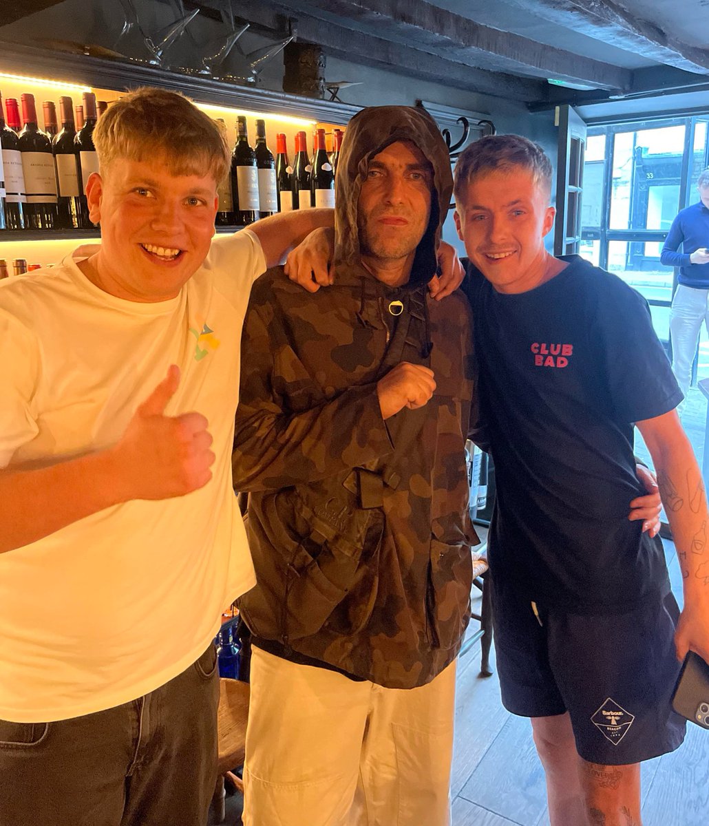 Liam Gallagher with fans two days ago. Man of the people 👏🏻 📷 Sam Raines