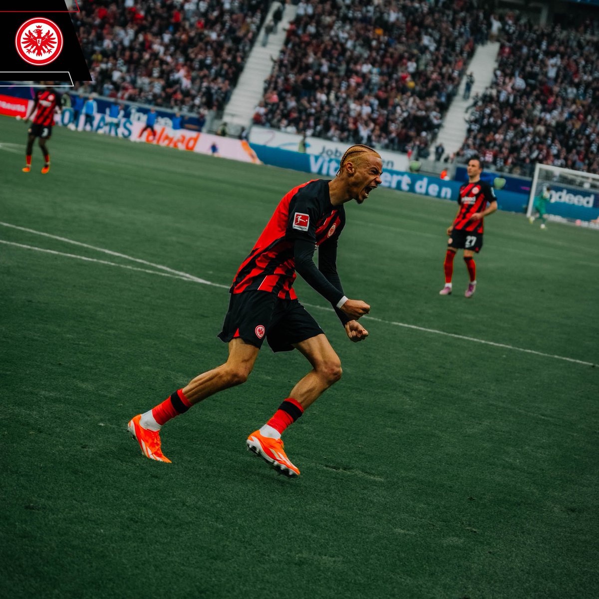 今日も覚醒中の男がチームを救う👊🤩

#エキティケ の更なるゴールに期待

#SGE | #SGERBL | #アイントラハト | #フランクフルト | #ブンデスリーガ | 1-2