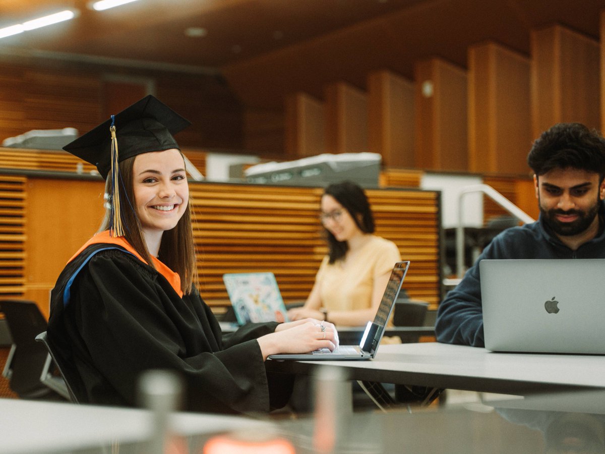 Congratulations to the University of Windsor's Class of 2024! 🎓 For more details on convocation, important deadlines, memorabilia, and more, visit: uwindsor.ca/convocation