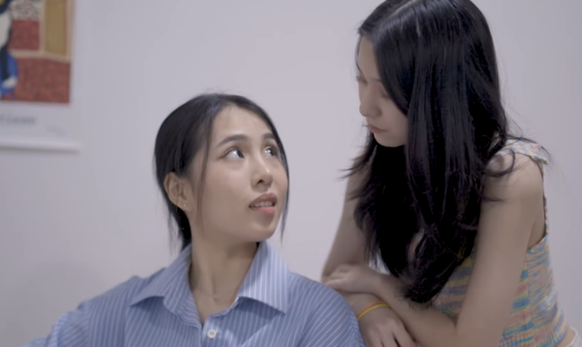 GlThinker's tweet photo. [#HourChannelll x #DesignYouBesideMe]

H'Our Channell's current mini series, Design You Beside Me, is in it's 3rd episode. I like the couple; they have good chemistry and bounce of well each other.

Also I love the trope: Only one bed! 😏

📌: https://t.co/BNr9W98zP3 https://t.co/toXwSDwyai