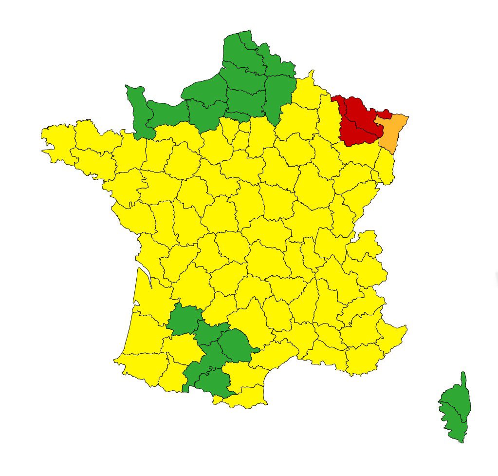 Beauvau_Alerte's tweet photo. La #MeurtheEtMoselle est à son tour placée en #VigilanceRouge pour #crues aujourd’hui et demain. 🔴

➡️ Les fortes précipitations récentes ont entraîné des crues exceptionnelles sur la Vezouze.

Restez très prudents et tenez-vous informés sur @Vigicrues. https://t.co/9rVJC5mq4f
