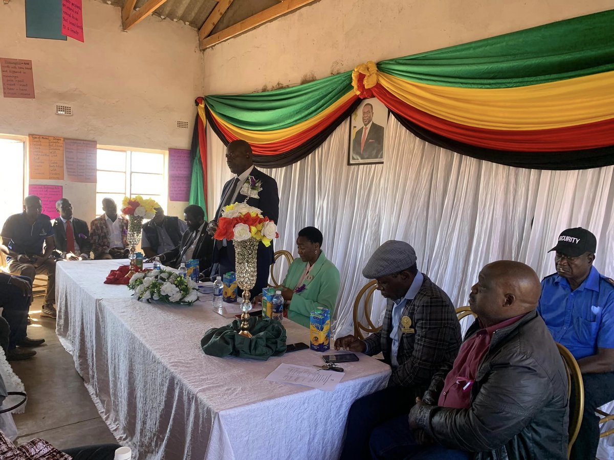 @ecozim in collaboration with @MoPSEZim held the Global Action Week for Education commemorations at Chedope Primary School in Zvishavane,. The event was graced by Hon Minister T. Moyo & Deputy Minister Hon A. Gata together with the ECOZI board chairperson Ms L. Madyirapanze.