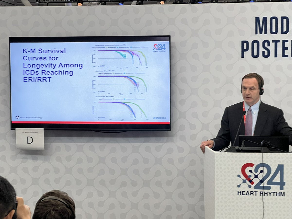 @jfreeMD presenting our data on battery longevity comparison among vendors and various kinds of devices #HRS2024 @PaceMateLIVE @PrashSanders @deering_f @ba_steinberg @AndreaRussoEP