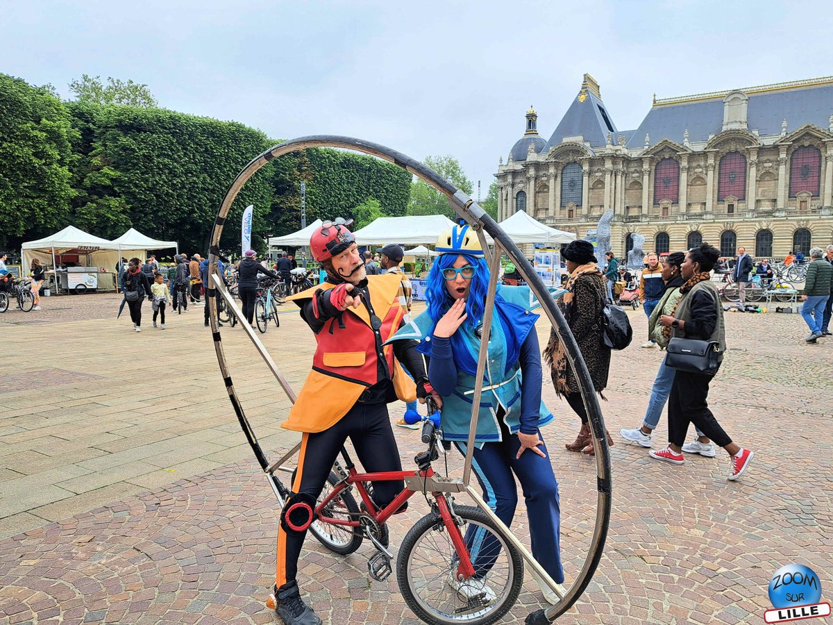 📷 Photo prise à l'issue de la Cascade à vélo de la compagnie Happy Stars à l'occasion de la 'Fête du Vélo' ! 📷