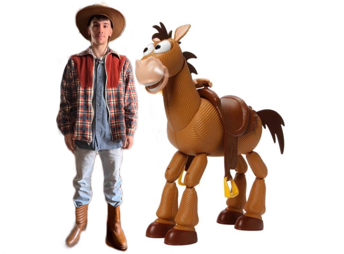 ✨El nuevo Woody y tiro al blanco.