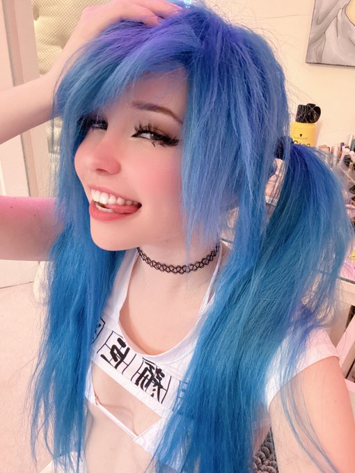 feeling all bubbly today... i feel like if somebody doesnt catch me and pull me back down to earth i