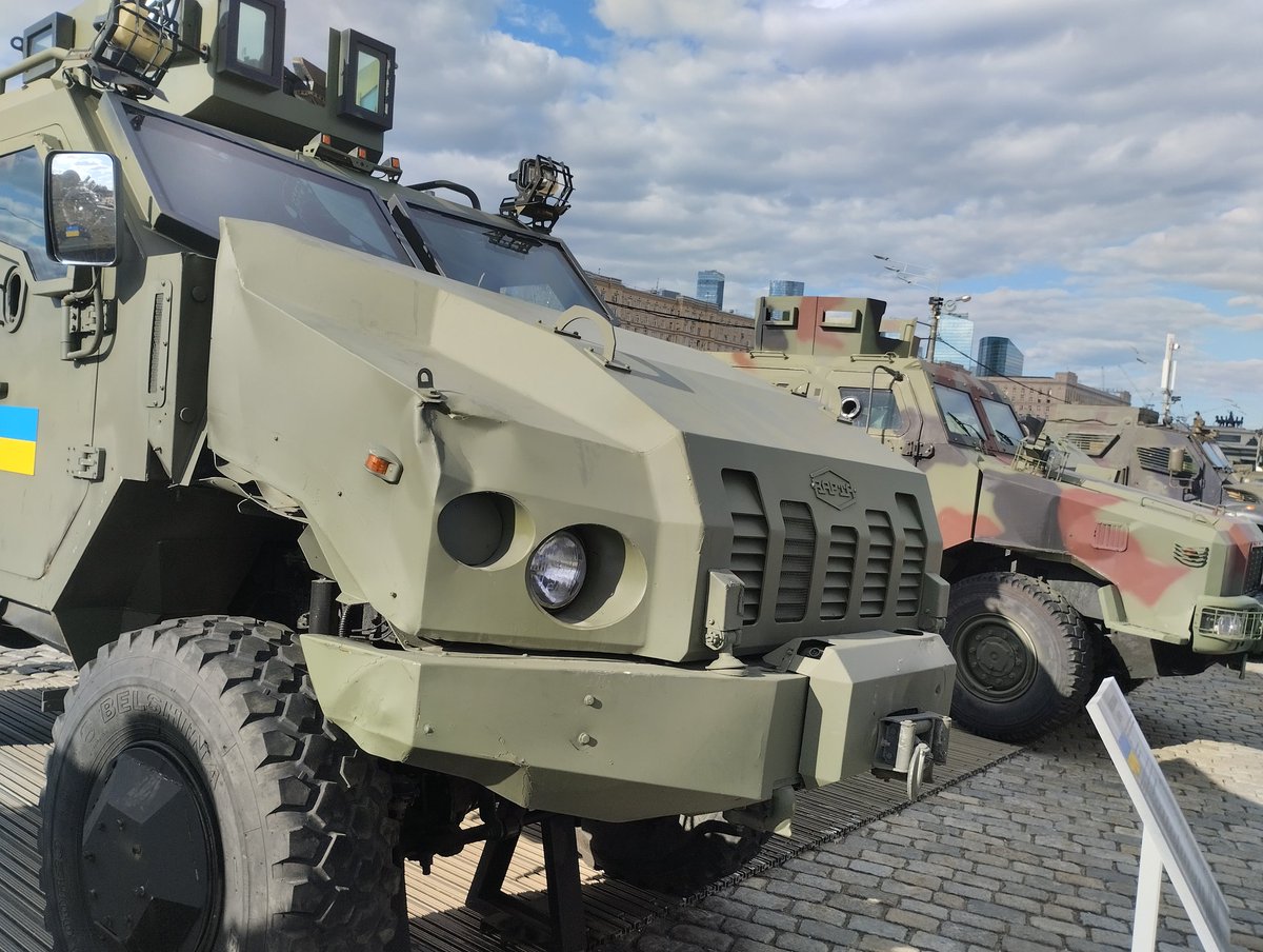 Выставка трофейной боевой техники на Поклонной горе. 
г. Москва
Россия.