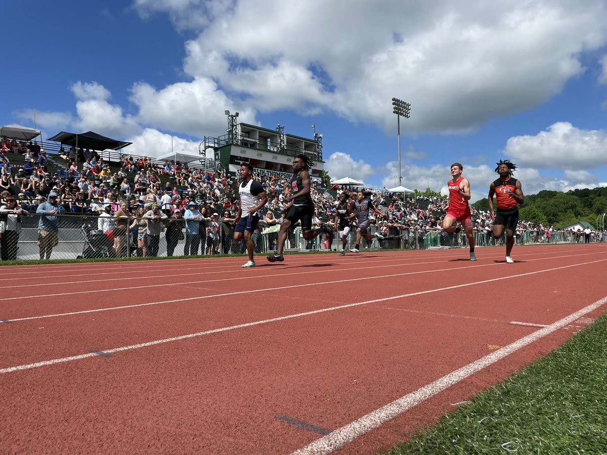 Almost forgot … at @rocktfxc once again, and today it’s the @PIAADistrict10 meet. Picture perfect conditions for the teams and athletes from NW PA. Updates here throughout the day and at @PennTrackXC