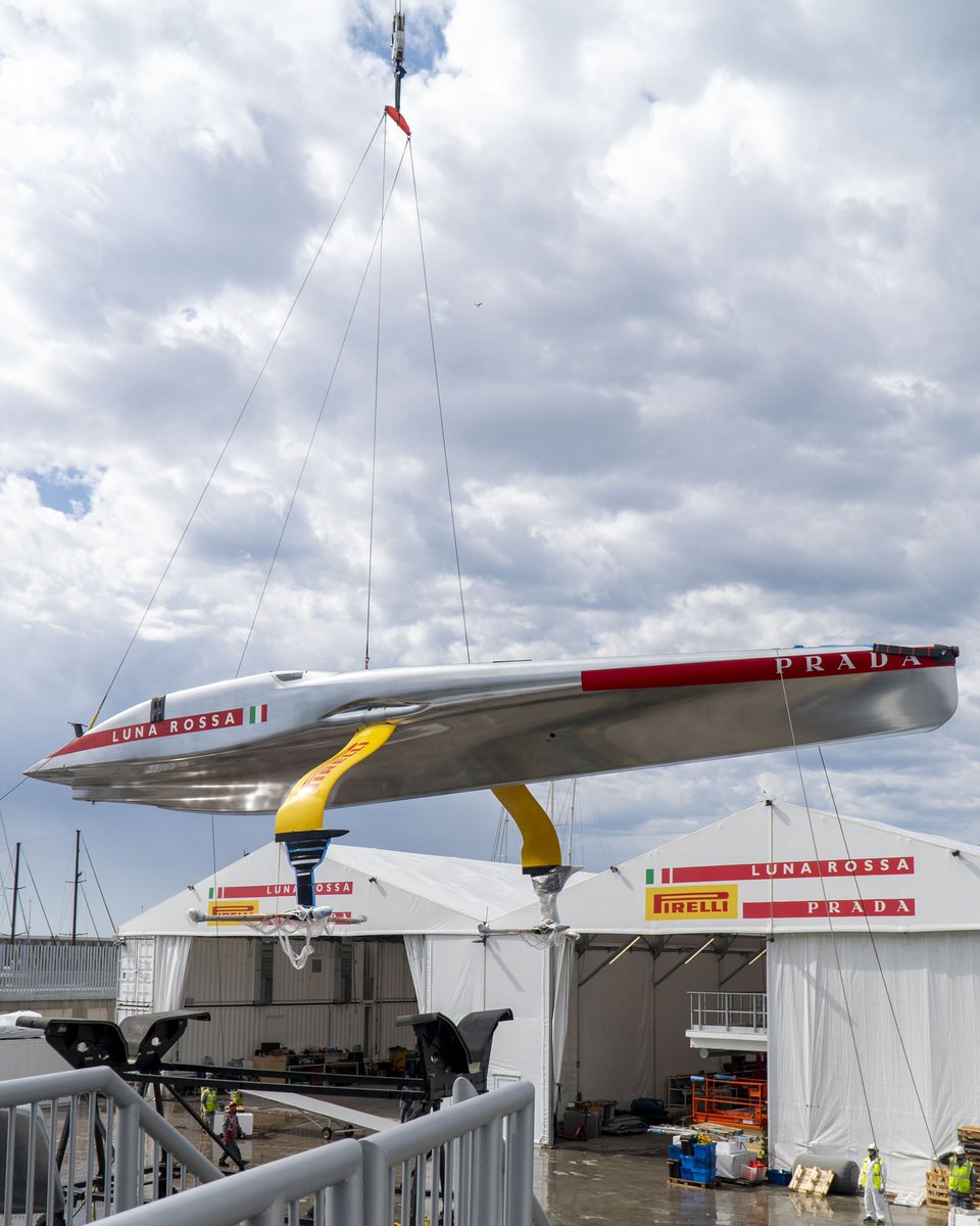 AC75 Luna Rossa Gliding into her new home #Barcelona #LunaRossa #LunaRossaPradaPirelli #AmericasCup #Sailing #Sailor #FoilingBoat