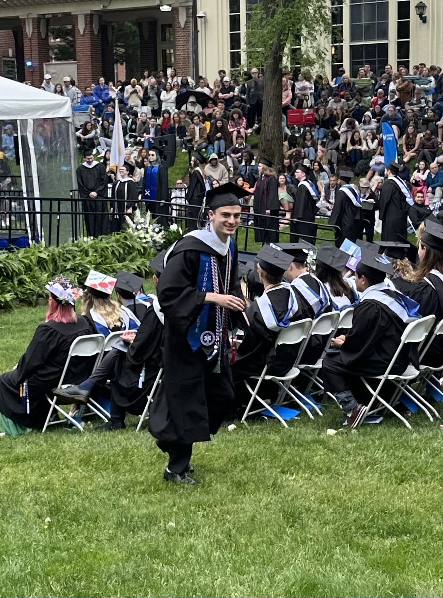 joegoho's tweet image. The look of a smiling family with a college graduate and 1 less college tuition bill! #goLyons