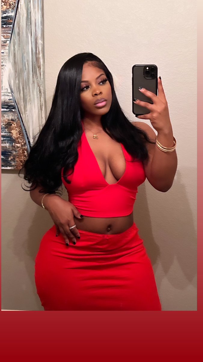 I look so good in red ♥️💋