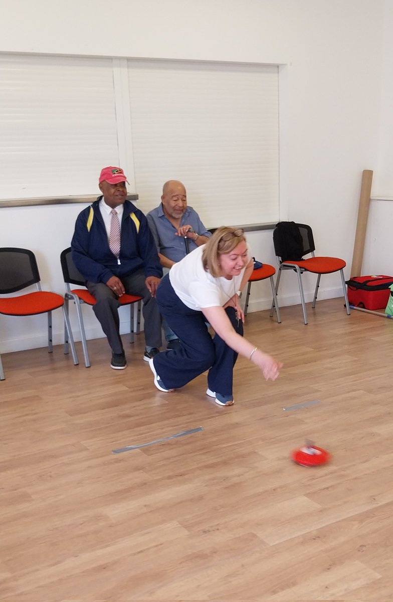 Celebrating Dementia Awareness Week at Butetown Community Centre in partnership with Jacky @ Alziemers Society. Fun afternoon of games and afternoon tea.