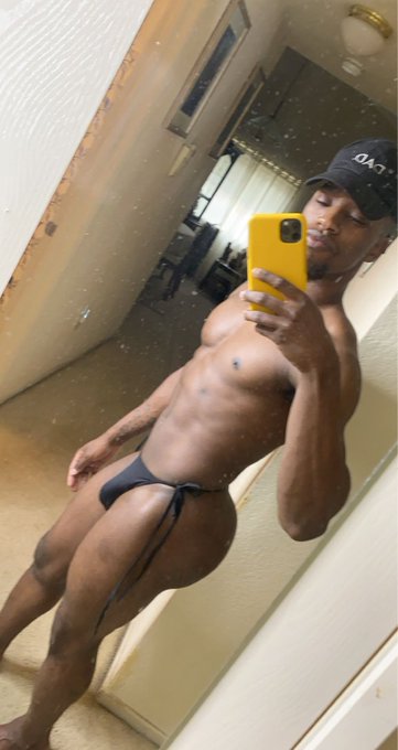 Summer is approaching.. what are you wearing by the pool &hellip; https://t.co/K3oox0Eih6