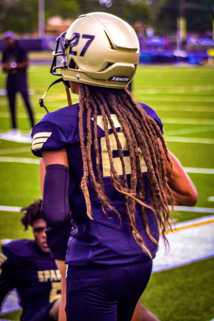 hudl.com/v/2PCK3N
Spring highlights… 
Coming back harder for the fall💯👏🏾
<a href="/Lakewoodhsfb/">Lakewood Spartans Football</a> <a href="/PinellasHSMedia/">Pinellas Highschool Media Group</a> <a href="/CoachGreen_3/">Green Zone preps Recruiting inc.</a>