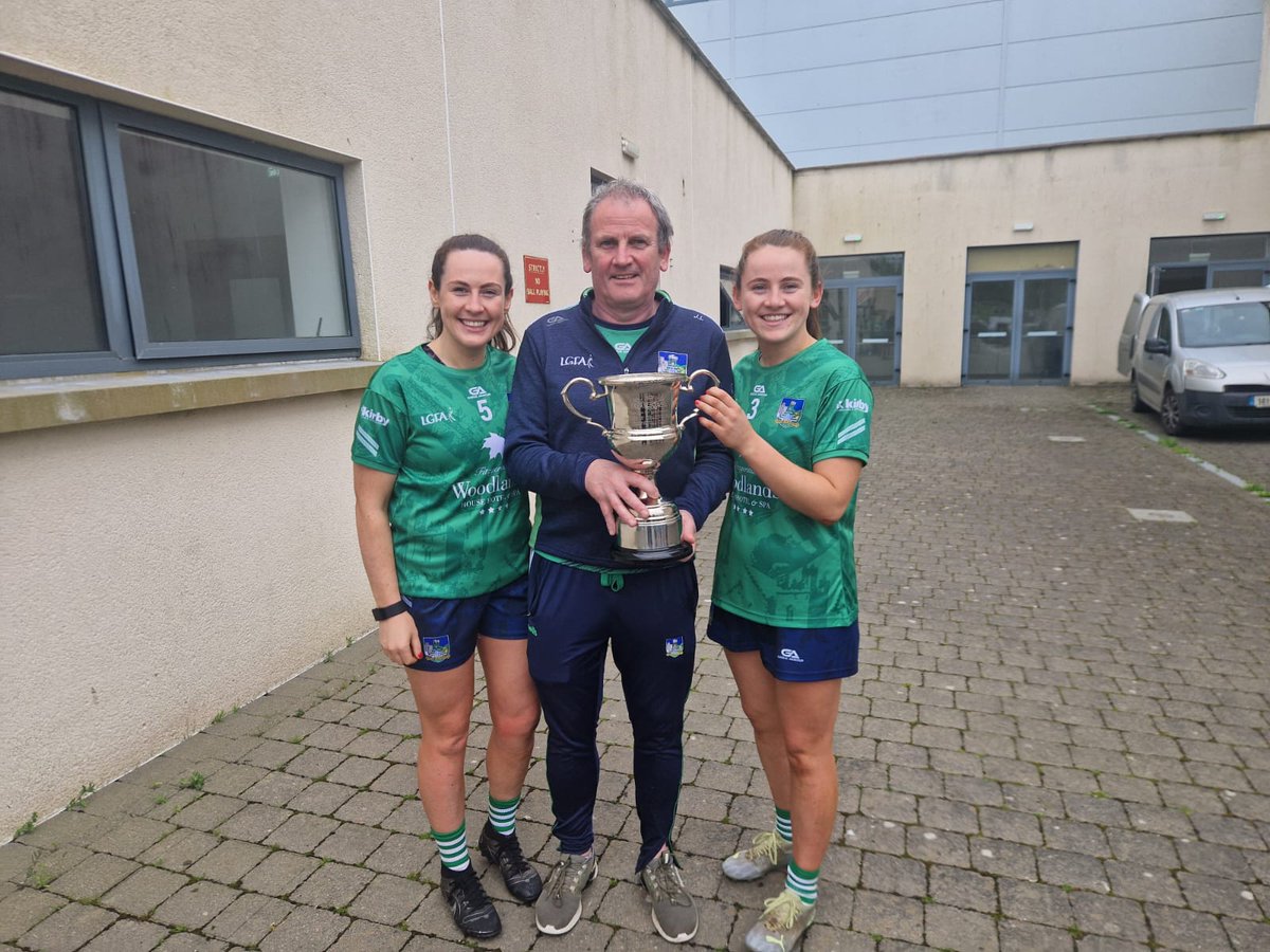 MonageaLGFC's tweet image. Congratulations to Limerick Managers Sean Kiely &amp;amp; Mike Quilligan &amp;amp; their Management Team &amp;amp; the Limerick Ladies Senior Football Team on their great win today especially our Monagea players 👏