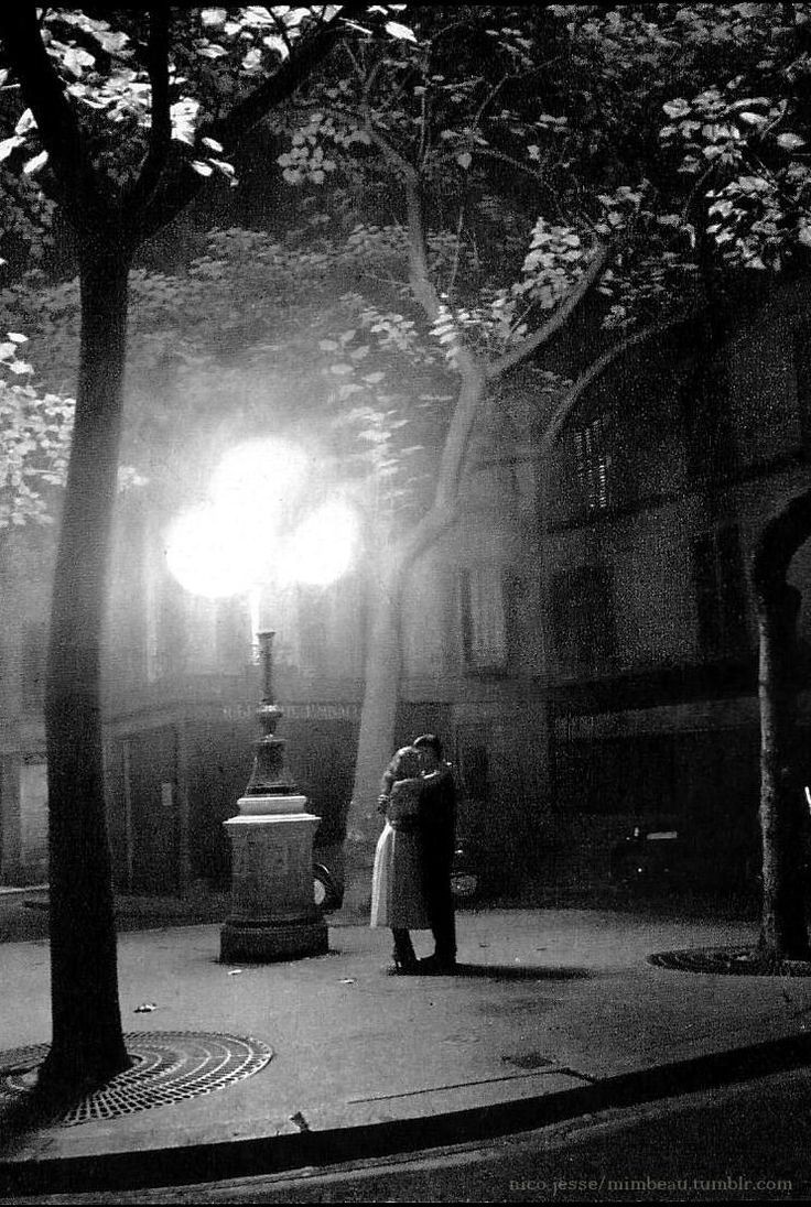 Nico Jesse. Les amoureux, rue de Furstemberg 1956. Saint-Germain-des-Prés