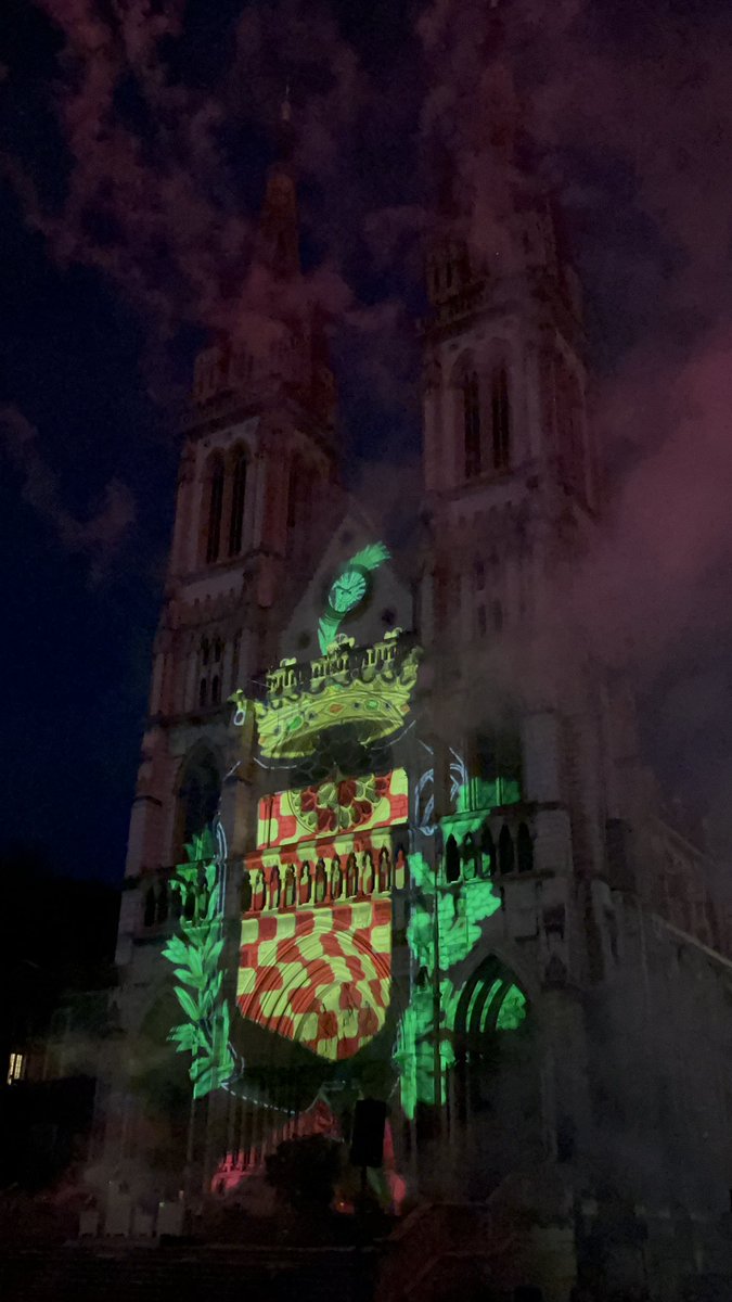 Rubén Viñuales /♥️ (@rvinualestgn) on Twitter photo El que tenim amb #Chartreuse és un gran pacte d’amistat amb grans ciutats i amb grans persones💚💛
Per celebrar les Festes de La Chartreuse a Voiron, hem col·locat les 7 estrelles ⭐️ que simbolitzen les ciutats que formem part del pacte <a href="/bgitanestgn/">Ball Gitanes TGN</a> i <a href="/BallDiablesTgn/">Ball de Diables de Tarragona</a> El que tenim amb #Chartreuse és un gran pacte d’amistat amb grans ciutats i amb grans persones💚💛
Per celebrar les Festes de La Chartreuse a Voiron, hem col·locat les 7 estrelles ⭐️ que simbolitzen les ciutats que formem part del pacte <a href="/bgitanestgn/">Ball Gitanes TGN</a> i <a href="/BallDiablesTgn/">Ball de Diables de Tarragona</a>
