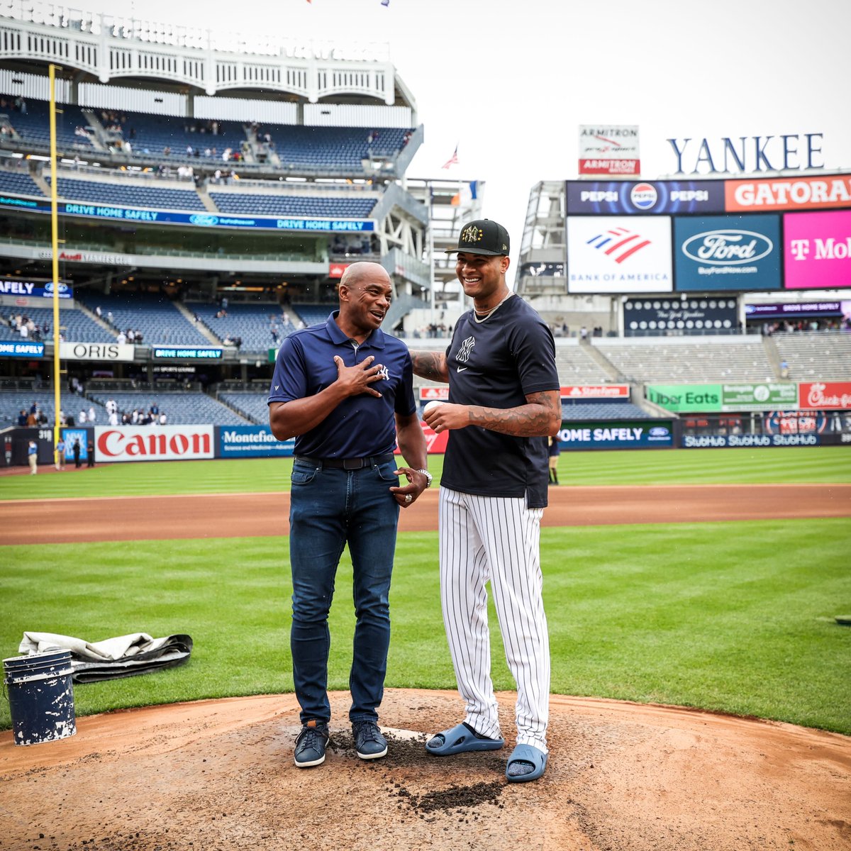 Today, Luis Gil recorded 14 strikeouts, a Yankees single-game rookie record. Who held that record before him? 

El Duque -- who just so happened to throw out today's ceremonial 1st pitch.

Baseball is the Best.