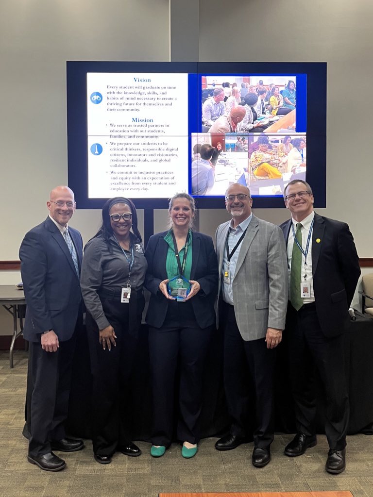 Michele Webb tweet media