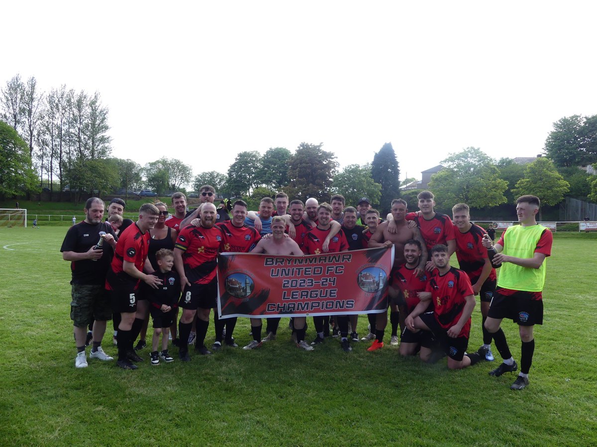Congratulations @BrynmawrUnited champions of the North Gwent League after a 6-2 win over Newbridge Town today. All the goals in 2nd half, Charles Davies with 4 for Brynmawr.