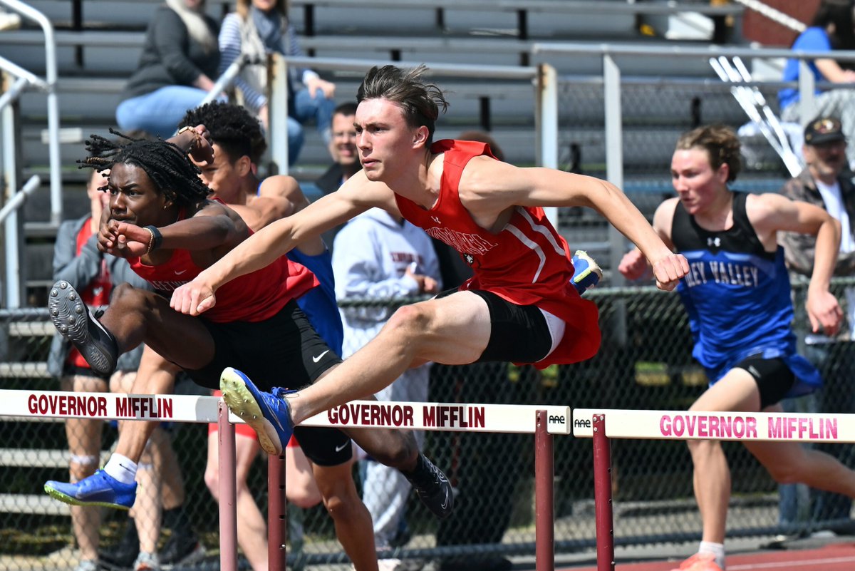 Day 2: Berks boys medalists at District 3 Track and Field Championships (final) mikedragosports.com/day-2-berks-me… #mikedragosports @JuliePCohen