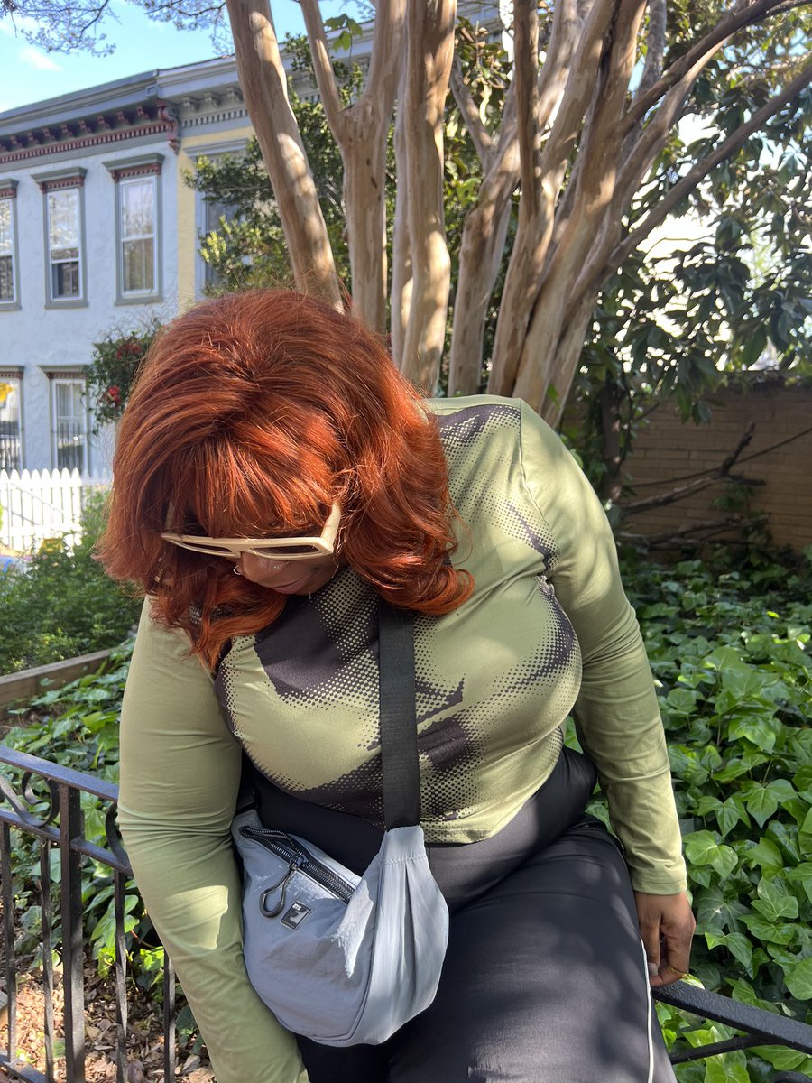 TanaeshaSharae's tweet image. Spring vibes 💚 #ariesbaby #gingervibes #somewhereliving