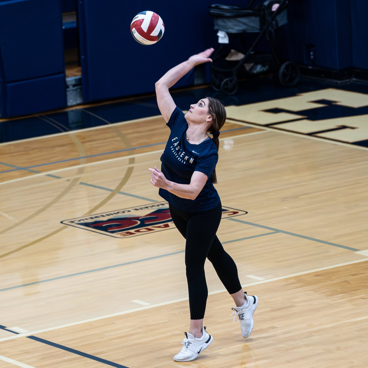 EouVolleyball's tweet photo. They still got it 😎

Loved having our alumni back on the court with us for the 2024 Blue and Gold Alumni Game!

Don't forget we are still competing for the top spot in the Bleed Blue, Give Gold challenge!

GIVE: https://t.co/ZYWScxTOUX

#MountUp | #EOUvb | #BlueAndGoldWeekend https://t.co/7aB2NoVY4b