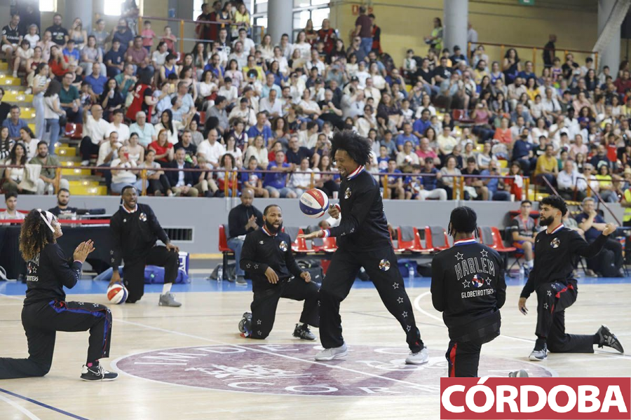 📷 #Fotogalería | Los Harlem Globetrotters y su espectáculo de baloncesto en #CórdobaEsp 👉 diariocordoba.com/fotos/deportes…