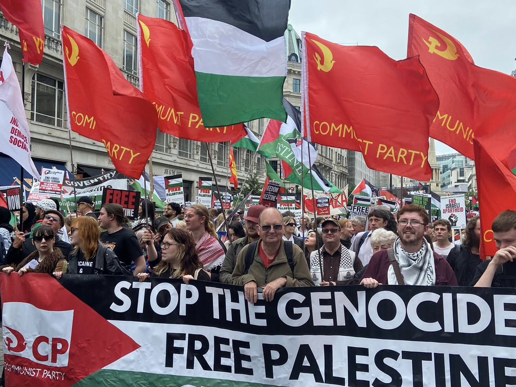 Communist Party members the length and breadth of Britain joined the millions around the world marching for the people of #Palestine this weekend. Keep fighting for #Gaza and Palestine, support @PSCupdates and build support for Boycott, Divestment and Sanctions against #Israel.
