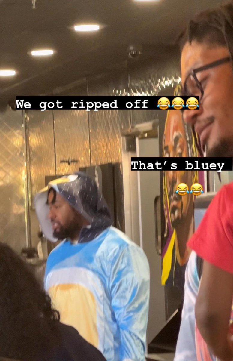 A Bluey event done by a Las Vegas restaurant has upset thousands of parents after the meet-&-greet was just a man in a Bluey onesie.

“Some kids were crying. Some kids were upset, crying in their parents’ shoulders”

(Source: brnw.ch/21wJMEt)