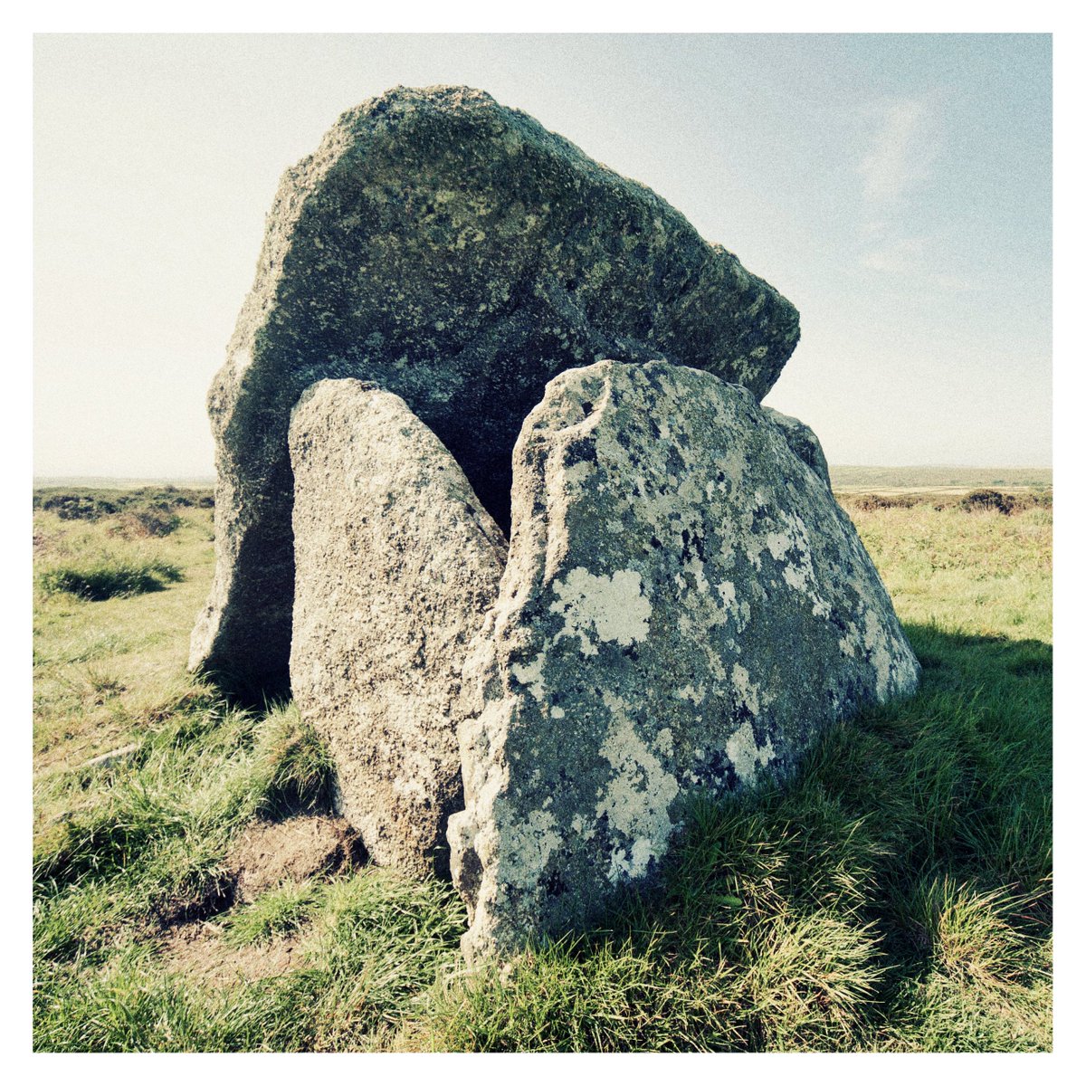 Mulfra Quoit, Cornwall #dolmen #ancientsite #cornwall