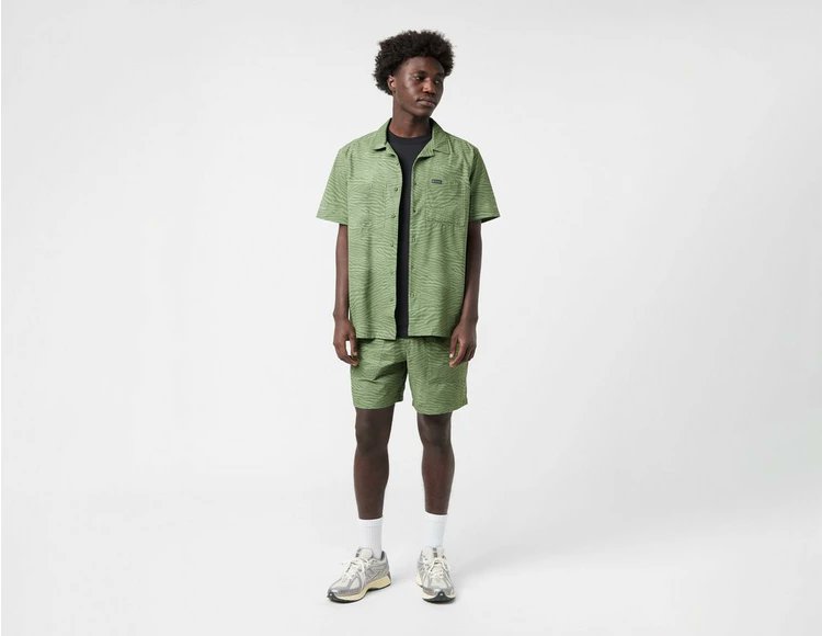 Columbia Black Mesa Shorts

£65.00
All sizes available:

Link:
size.co.uk/product/green-…