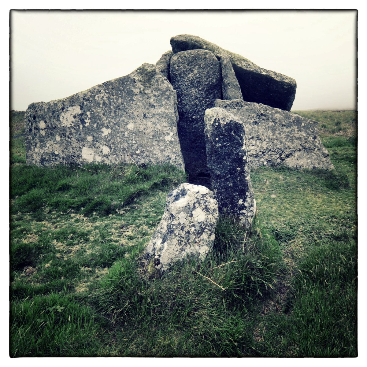 Zennor Quoit, Cornwall #dolmen #ancientsite #cornwall