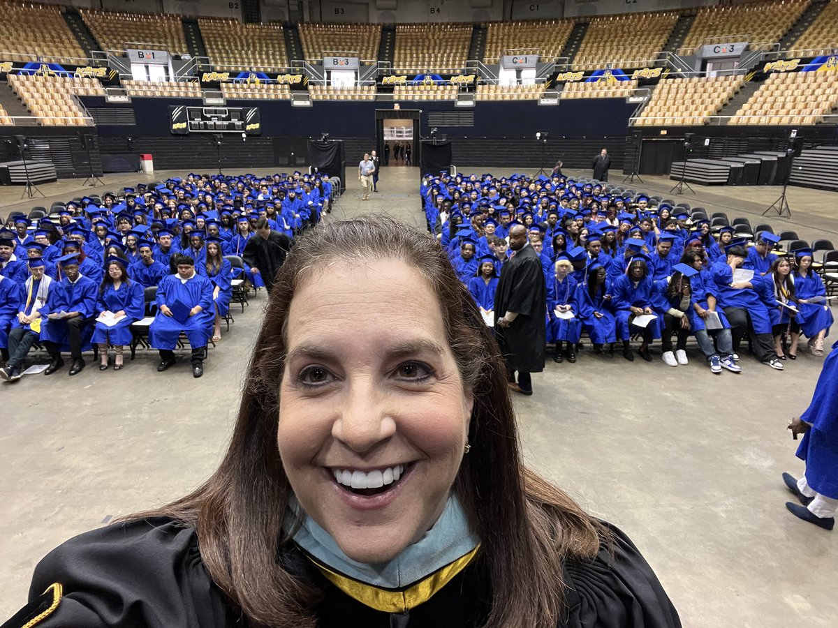 Susan Kessler's Instagram, Twitter & Facebook on IDCrawl