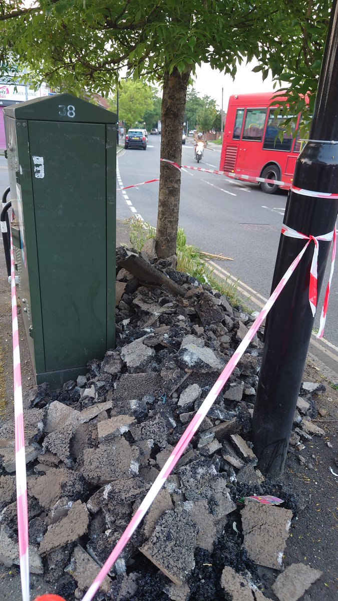 Taste the Difference 😯Whilst our volunteers were out cleaning the streets this weekend, the waste dumped from the access work for @sainsburys last week has now doubled in size, completely covering the tree pit with tarmac and leaning against the tree itself. 😢
