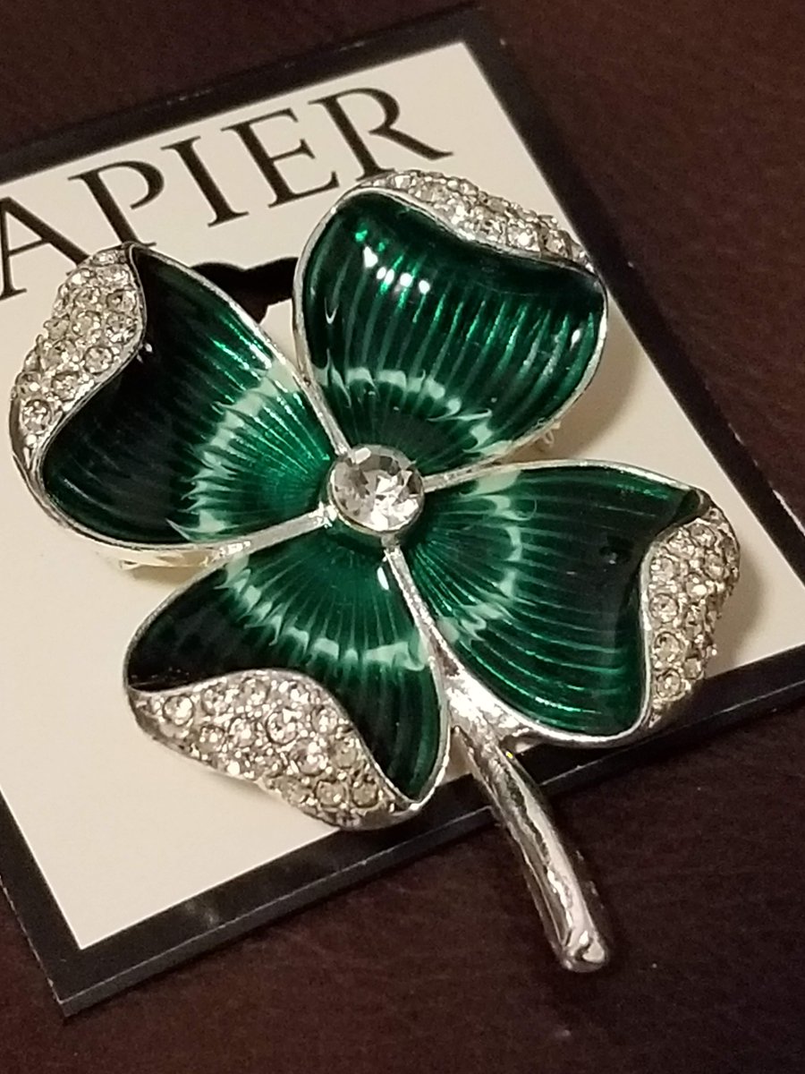 GLITZY #NAPIER Rhinestone IRISH #Clover #Shamrock Brooch #EnamelPin FREE SHIP

#rhinestonebrooch #rhinestonejewelry #Irish #springfashion #summerfashion #brooch #broochstyle #rhinestones #accessories #Lapelpin #giftsforher #ebayfinds #gifts 

 ebay.com/itm/2665179103…