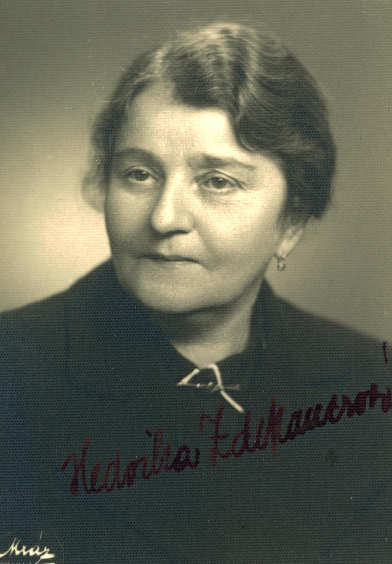 18 May 1884 | Czech Jewish woman, Hedvika Zdekauerová, was born in Hořice. She was deported to #Auschwitz from #Theresienstadt ghetto on 28 October 1944. She was murdered in a gas chamber after arrival selection.