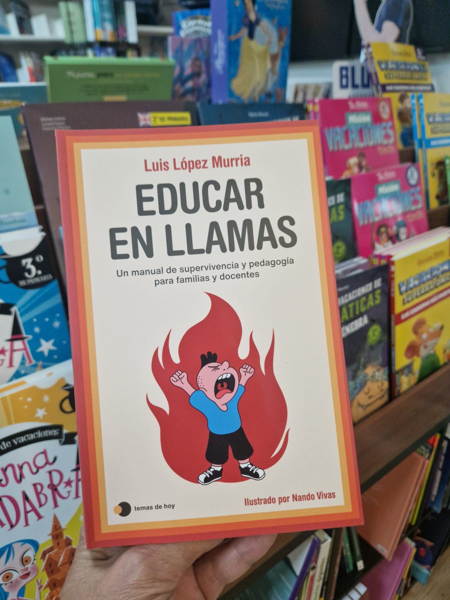 #educarenllamas #luislopezmurria
🎨 Ilustraciones de #nandovivas @temasdehoy

Una guía para educar cuando la situación estalla.

#LibreriaYaya #arucas #LasPalmasDeGranCanaria