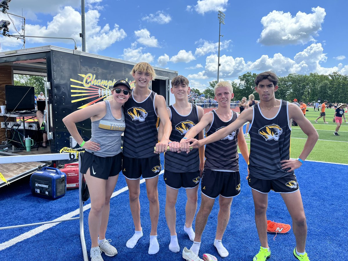 Oakville Track tweet media