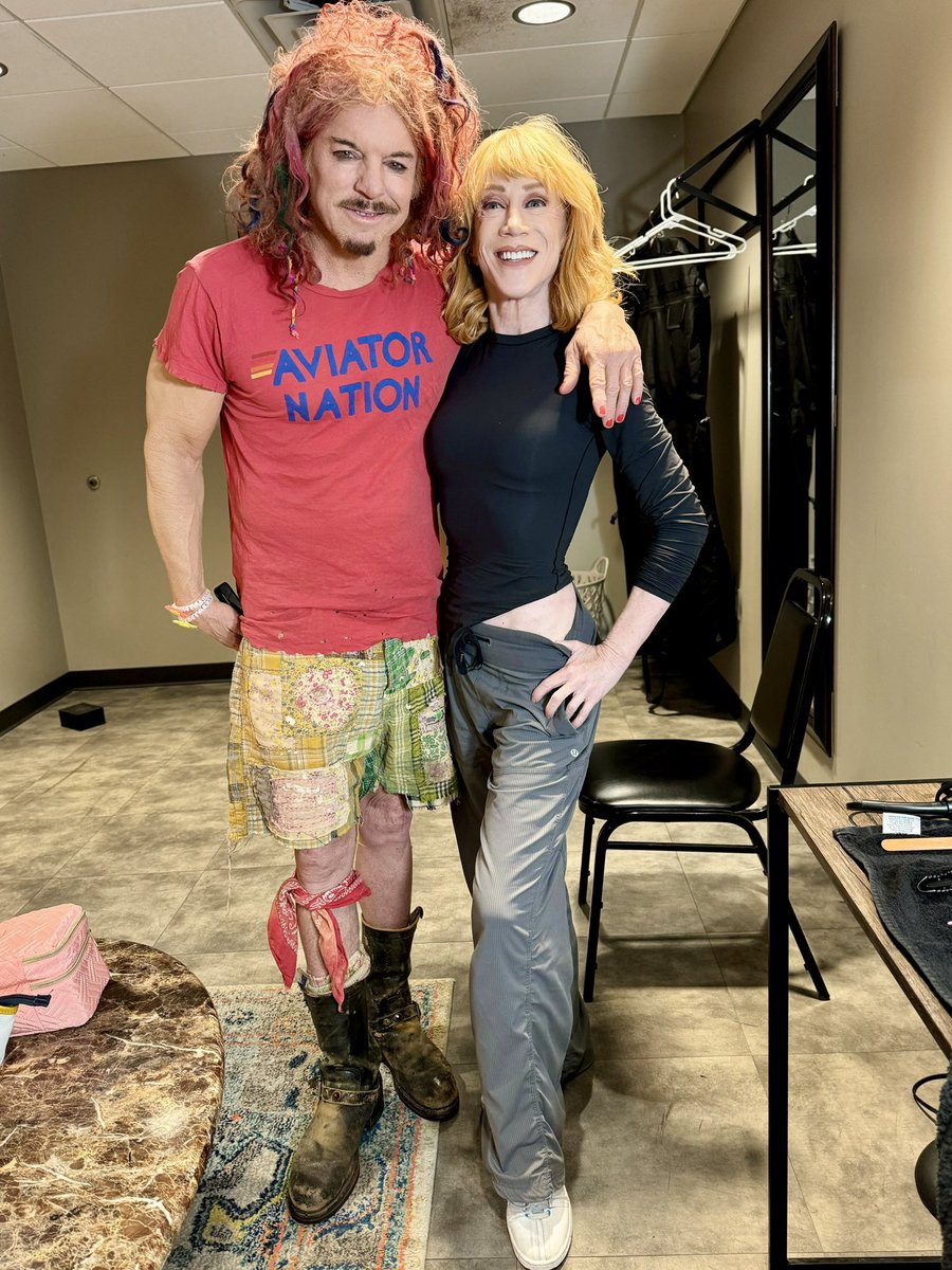 Look who came to my show in Orlando last night! I freaking love this guy. I’ve known him for years and he is such a sweetheart. Laughing all the way to the bank. And yes, this is proof that we are in fact separate people. :) @RealCarrotTop