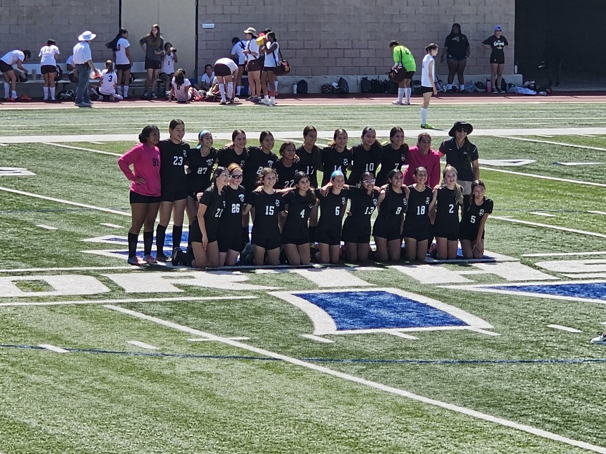 @NISDGarcia Lady Gladiators are silver bracket Champions! @Coach_Barr210 @coach_starling @DrMarkJLopez