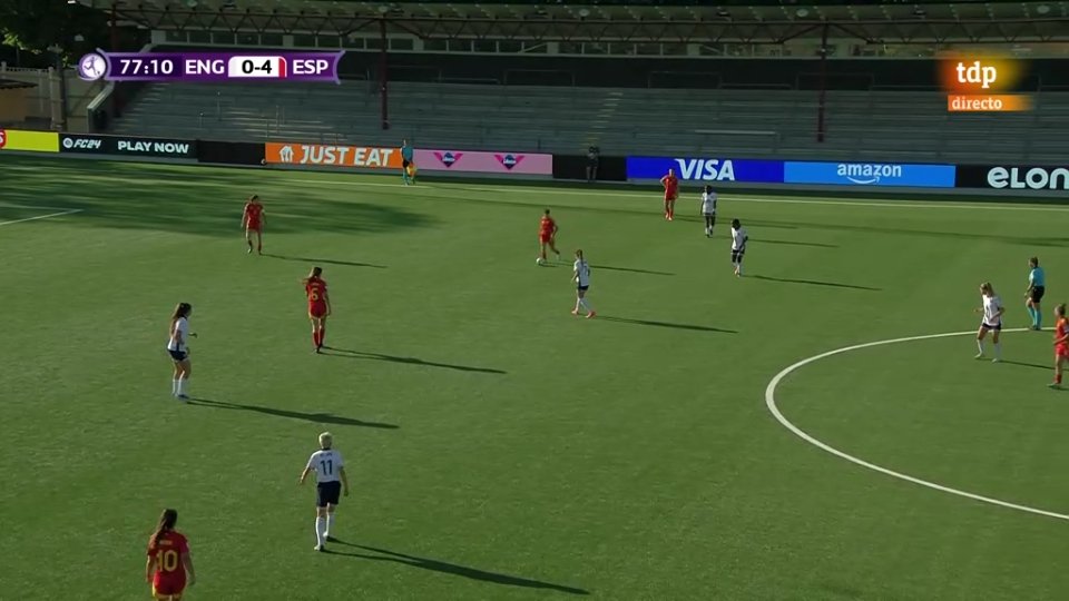 it's nice to see the arrogant England being humiliated like this. 
#U17WEURO