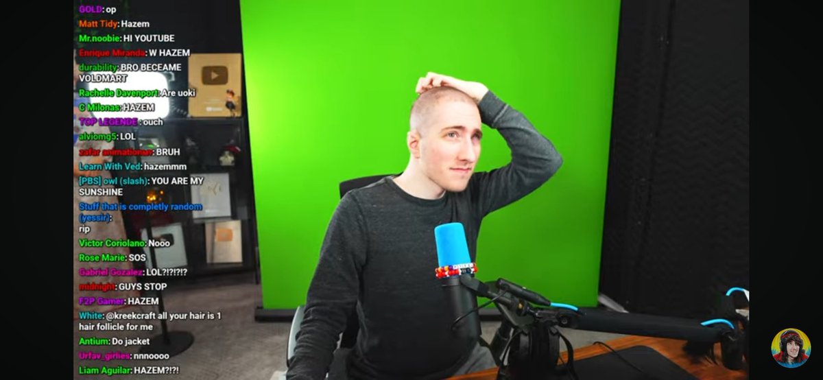 XC_GamerX's tweet photo. bro became sheldon before becoming an egg https://t.co/wMv08GZT4f