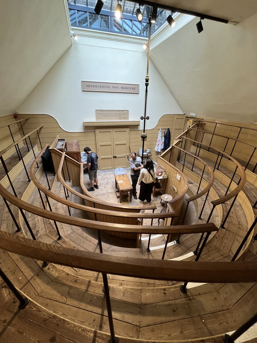 The oldest surviving surgical operating theatre in Europe, now a museum ! Very impressive !

@OldOpTheatre #SurgTwitter
