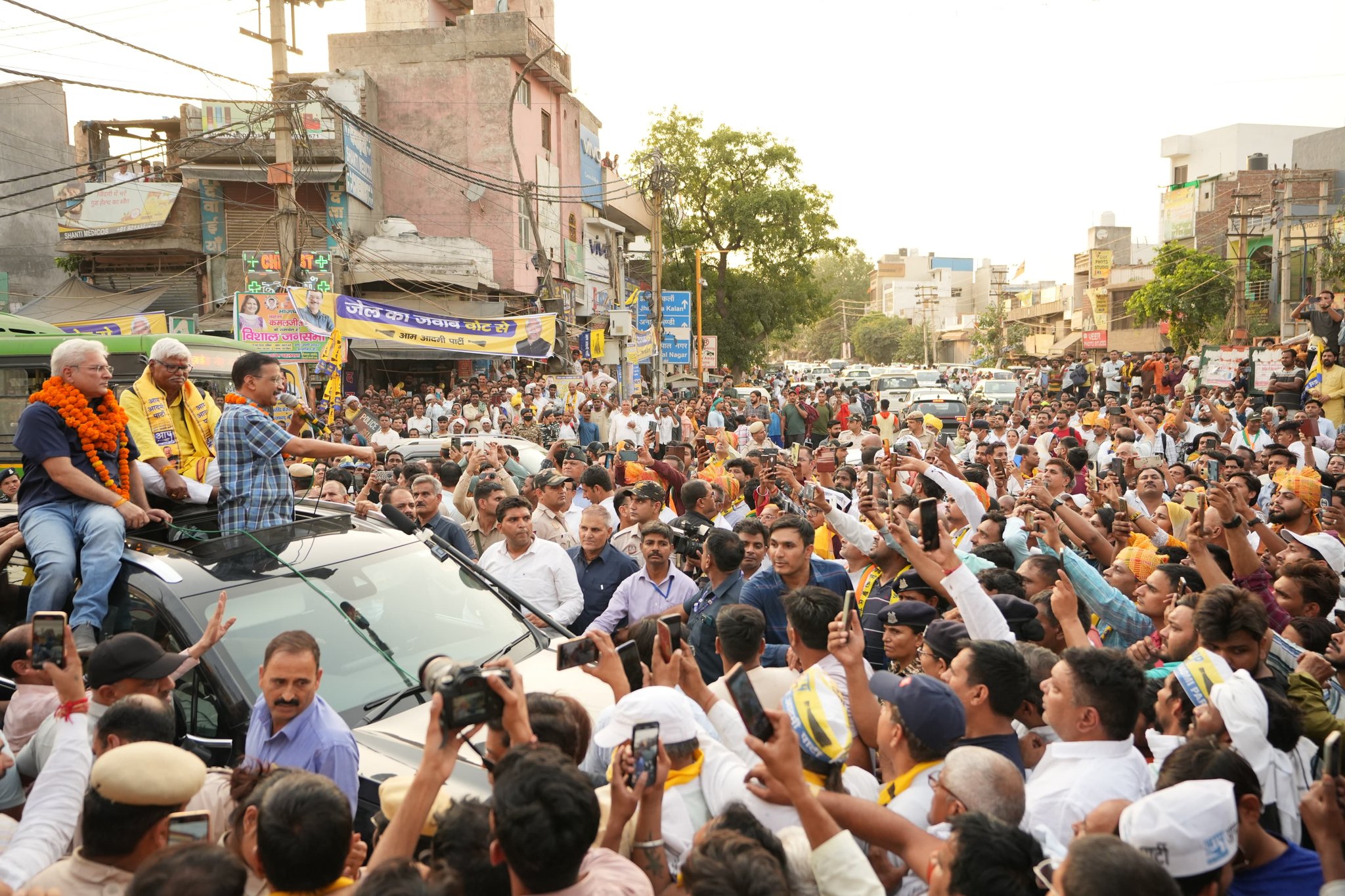 the voice of hind -दिल्ली के CM बोले- कल 12 बजे भाजपा हेडक्वार्टर जाऊंगा, PM जेल में डाल दें..  