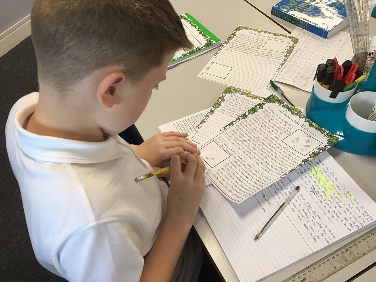 In #moorsidepaenglish 5P have been publishing their narratives based on the book Tamarind and the Star of Ishta. <a href="/MoorsidePA/">MoorsidePA</a> #moorsidepa