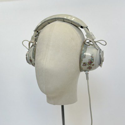 Teacup Headphones by Nicolemclaughlin