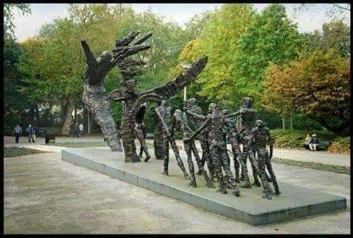 BlkHistStudies's tweet photo. When #DutchSlavery was abolished in 1863, enslavers were paid 300 guilders per enslaved person as ‘compensation’ for the loss of human property #Capitalism #BlackGold #HumanCargo #Slavery #BlackAmsterdamTour #BlackEurope #AfricanHolocaust https://t.co/R8a4pL7Gd0