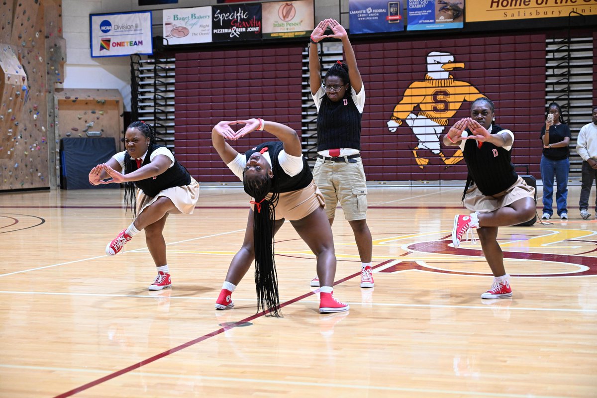 Salisbury University's NPHC brought the heat at their 2024 Yard Show! 🔥 From step routines to strolls, every performance had the crowd hyped! Check out more photos: bit.ly/3yn4M4B